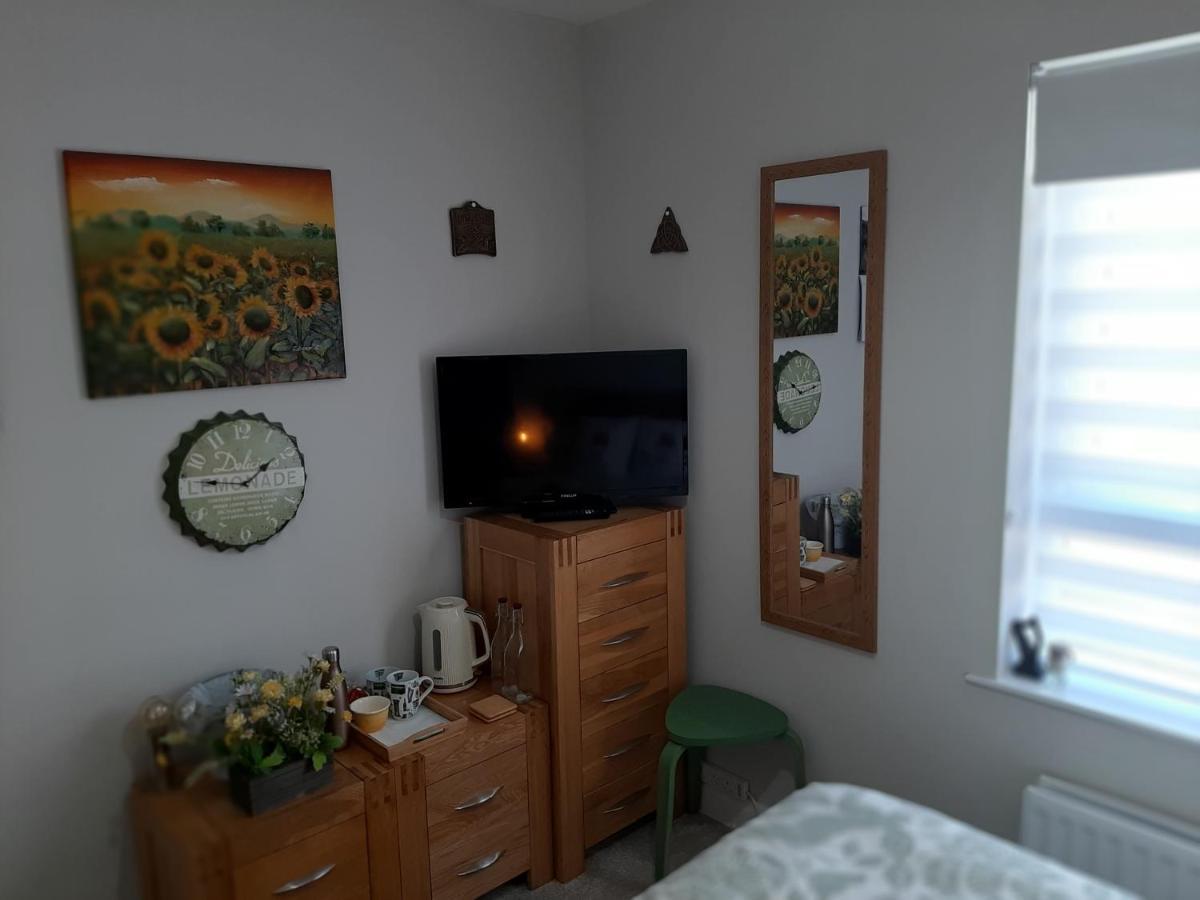 Number 14 Bed and Breakfast Downpatrick Exteriör bild